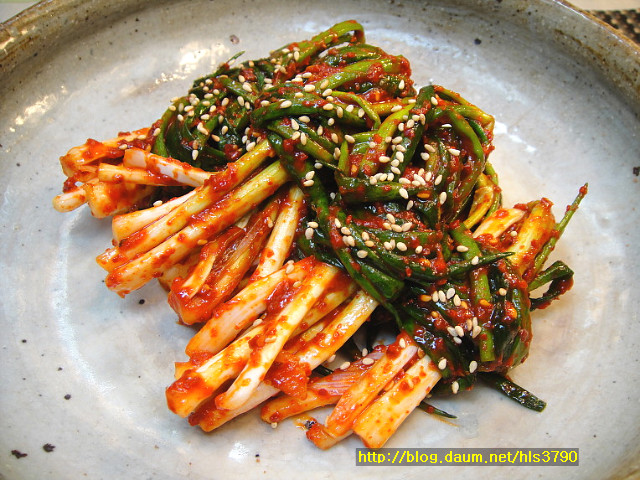 초보자도 쉽고 맛있게 담글수 있는 파김치 *^^*