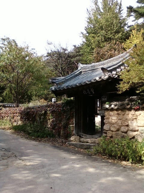 나무대문 이미지