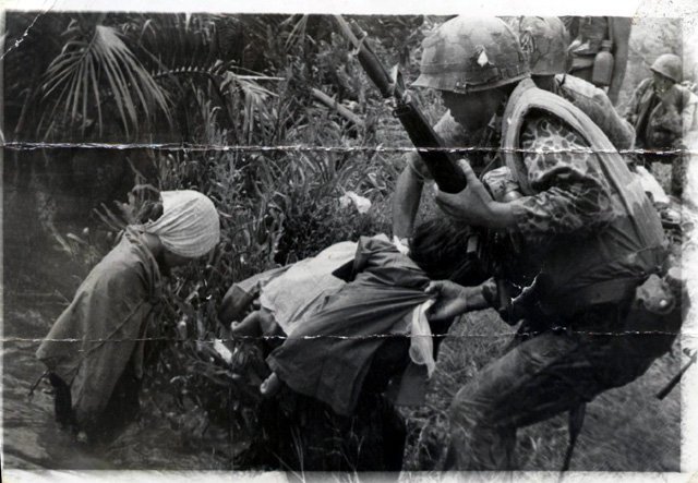 81mm mortar squad