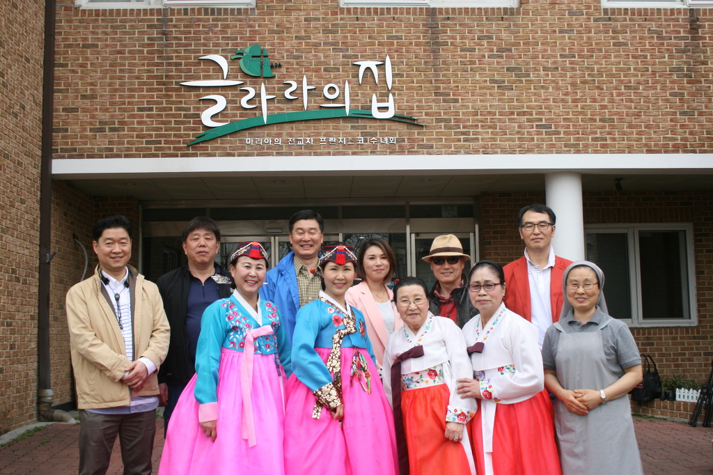 글라라의집 이미지