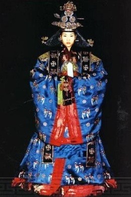 설명절, New Year festival, 윤향, 潤香. Yun hyang