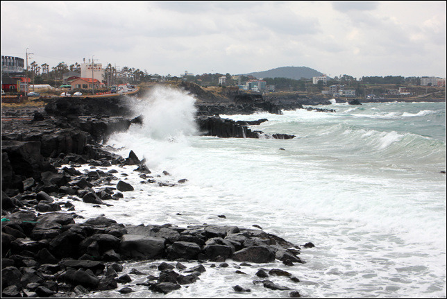 277DF74E5459C93B275DD6