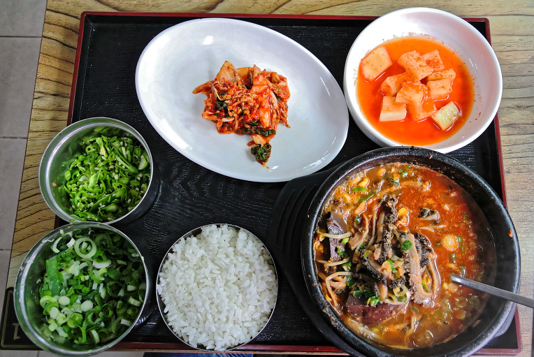 일요맛집투어 : 이천 맛집 - 장지리 가마솥 해장국
