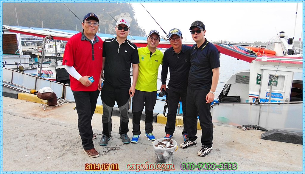 227AB74E53B2C4DF136DE8